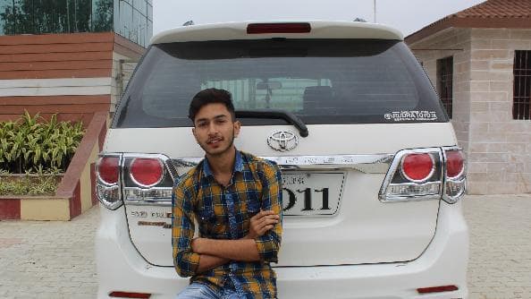 Suyash-Kumar08