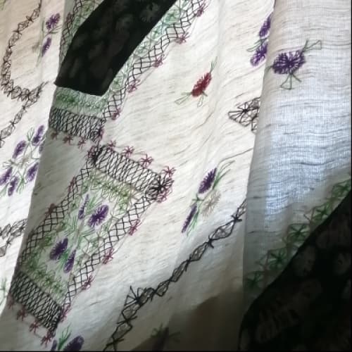 Cover for Mama