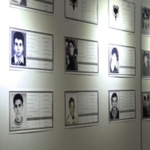 Cover for The killing of Kosovo's children during the war 1999