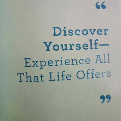 Cover for Discover yourself - Experience all that life offers