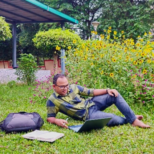 Cover for Scholar Amidst the Blossoms: A Day in the Life of Jyotiranjan Gudia at Goggers Park