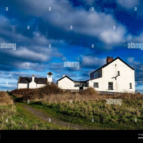 Cover for The house on the hills!