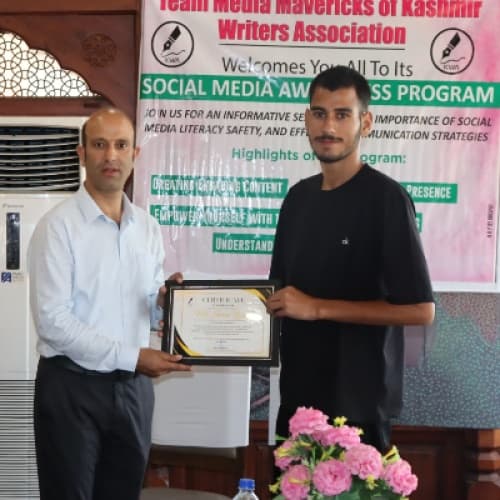 Meet Imran Kashmiri, the Multi-Talented Writer Making Waves in Kashmir