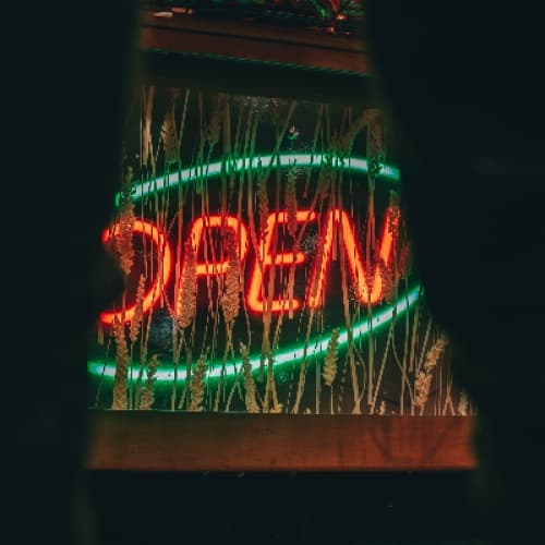 Creative Ways to Use Name Neon Signs as a Backdrop