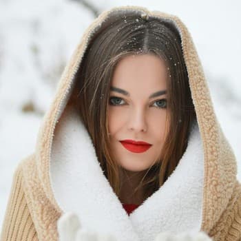 The Zero-Degree Woman