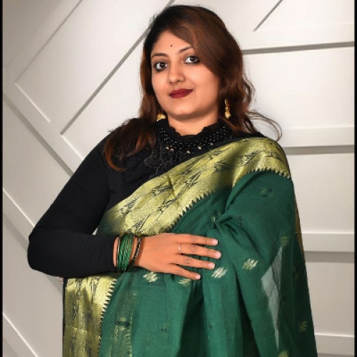 Dr. Gyaneshwari Vyas (Smriti): A Multi-Talented Scholar and Writer Redefining Modern Literature